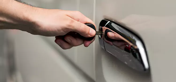 Why Choose Our Auto Locksmith Team in Joliette, QC?