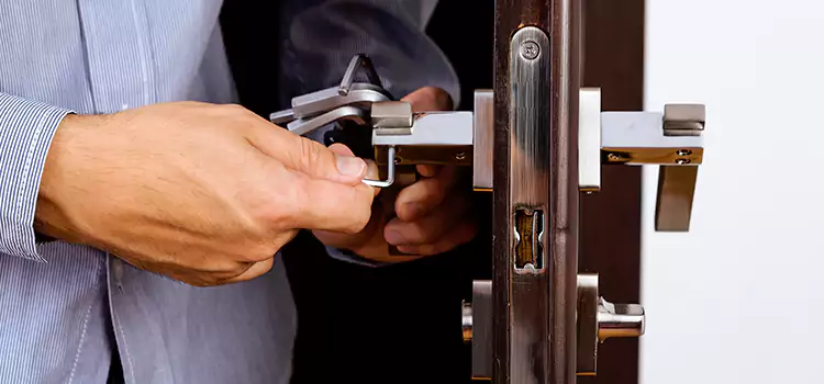 Commercial Door Lock Repair Joliette